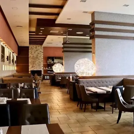 Vip 3rooms In 4* Terra Complex Razlog Bansko